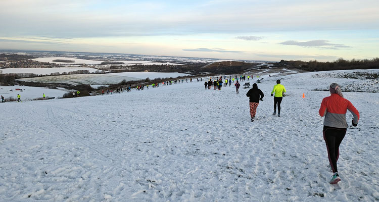 Dunstable Downs parkrun in the snow